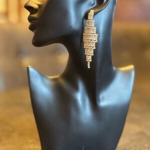 Elegant Gold Drop Earrings